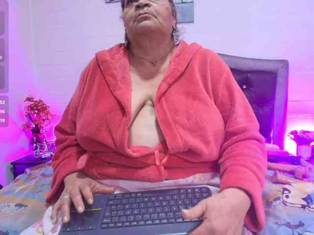 VickyBoobss VickyBoobss
