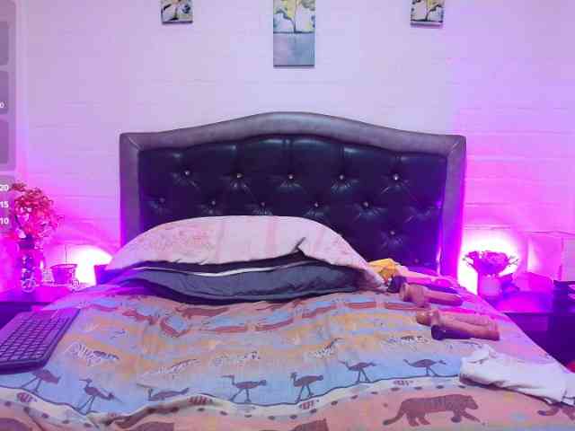 QueenMatturex webcam