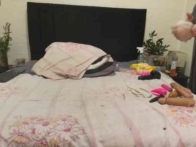 QueenMatturex webcam