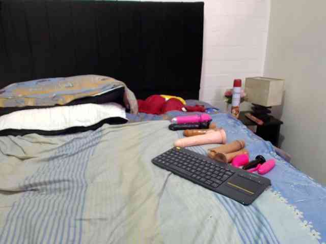 QueenMatturex webcam