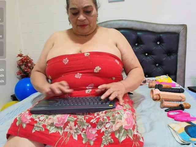 VickyBoobss Live Webcam on BongaCams