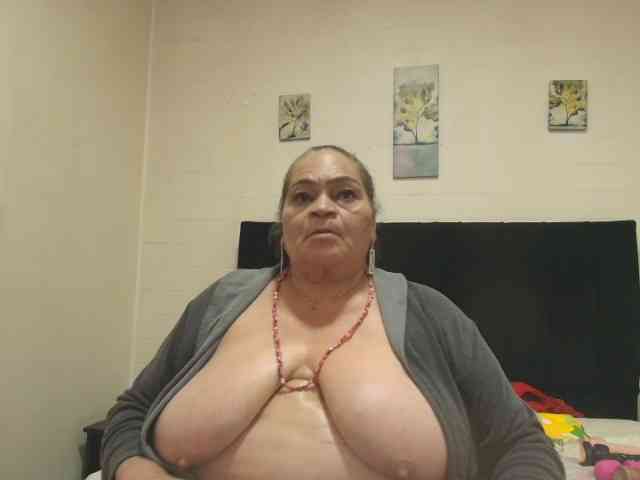 VickyBoobss