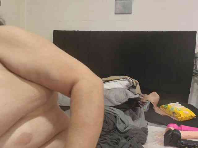 QueenMatturex webcam
