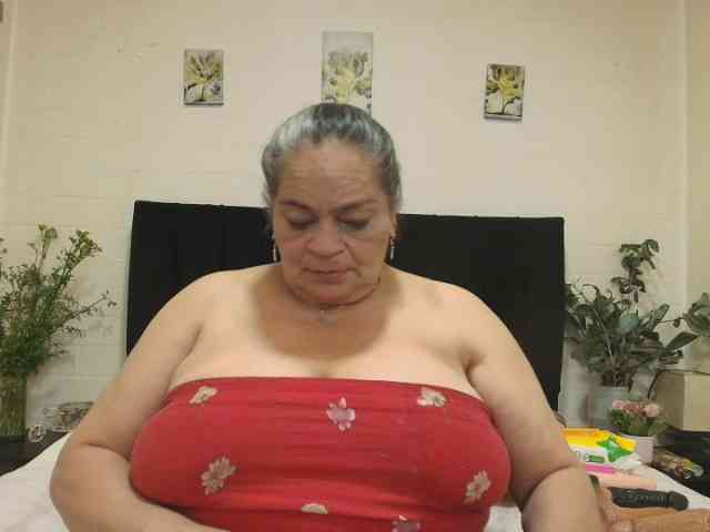 VickyBoobss