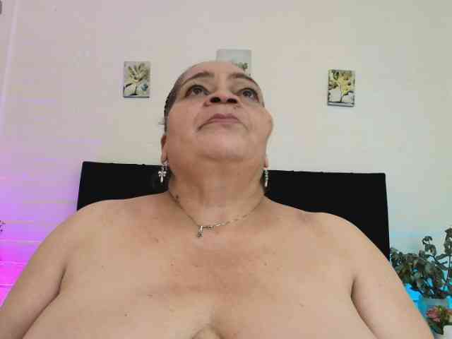 Modelo: QueenMatturex