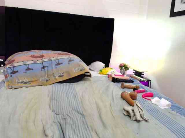 QueenMatturex webcam