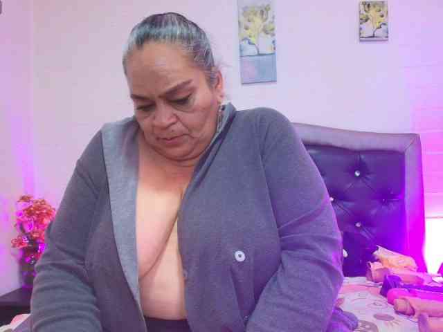 VickyBoobss