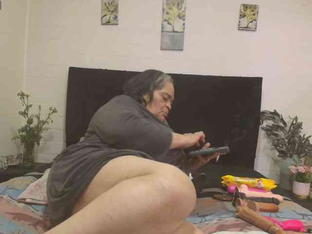 QueenMatturex webcam