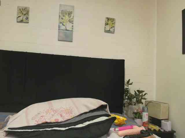 QueenMatturex webcam