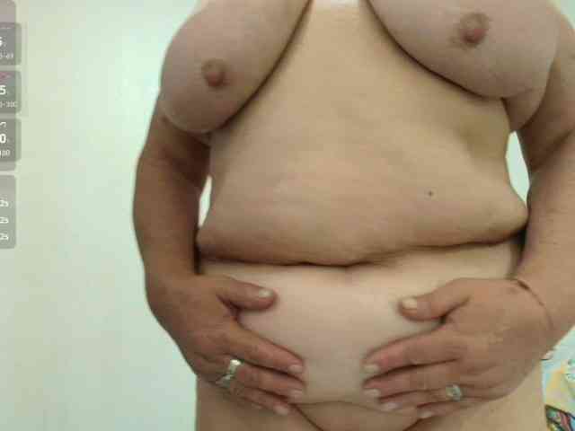 QueenMatturex webcam