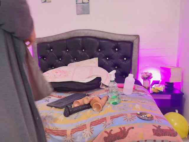 QueenMatturex webcam