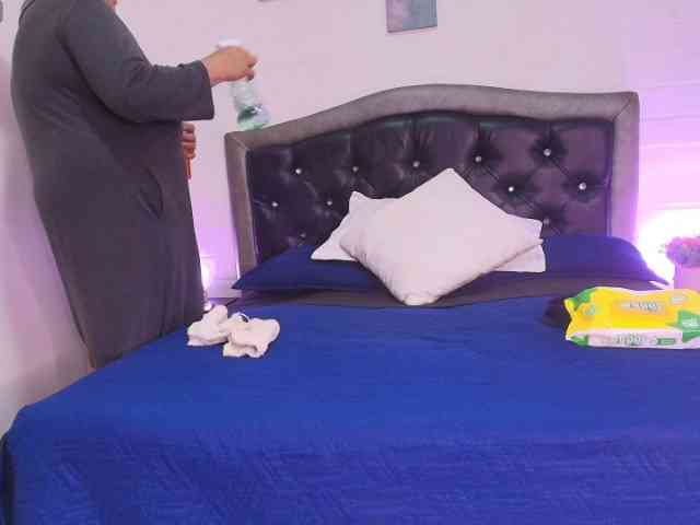 QueenMatturex webcam