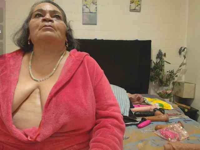 VickyBoobss