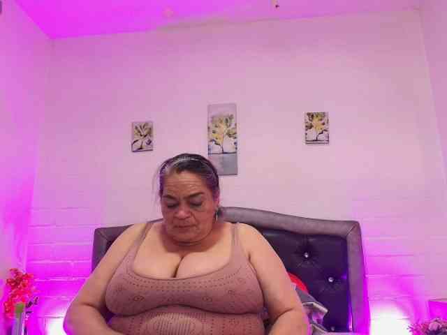 VickyBoobss VickyBoobss