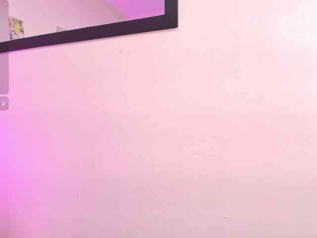 QueenMatturex webcam