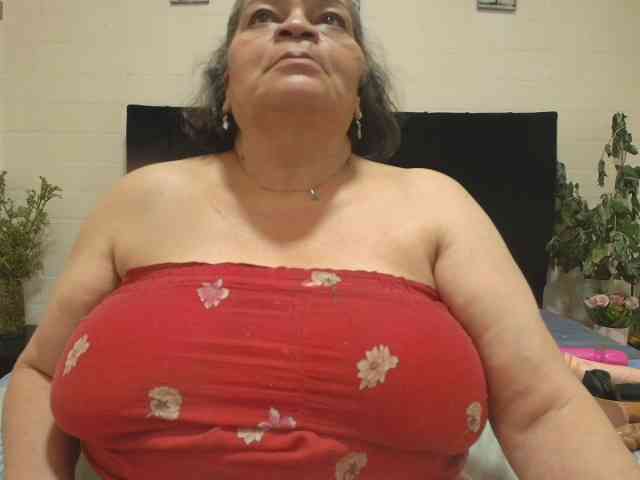 VickyBoobss