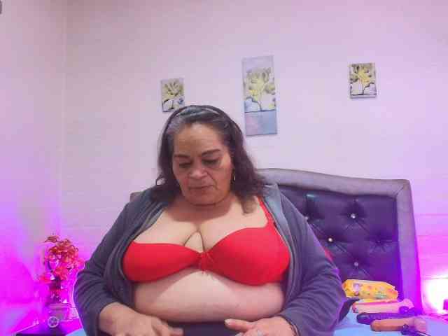 VickyBoobss Live Webcam on BongaCams