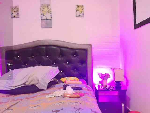 QueenMatturex webcam