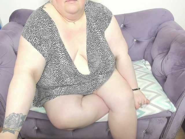 fashiona live cam on BongaCams