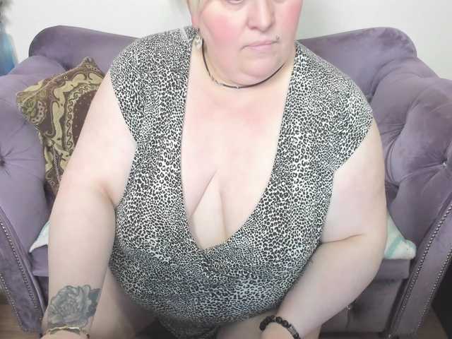 fashiona's BongaCams show and profile