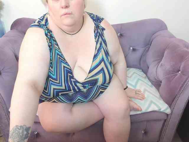 fashiona Live Webcam on BongaCams