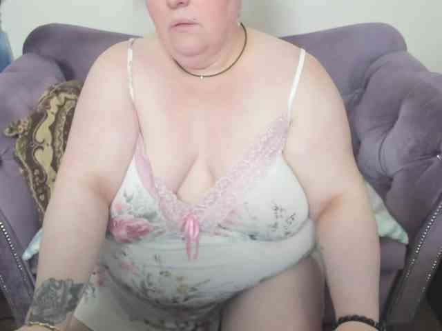 fashiona Live Webcam on BongaCams