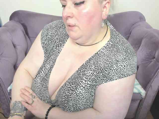 fashiona Live Webcam on BongaCams