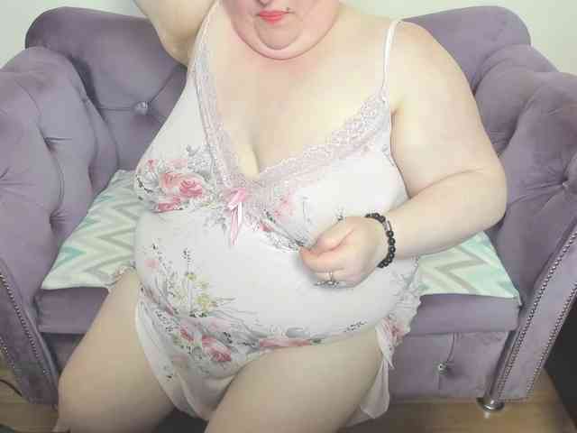 fashiona Live Webcam on BongaCams