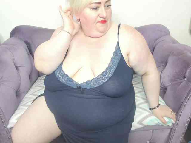fashiona Live Webcam on BongaCams