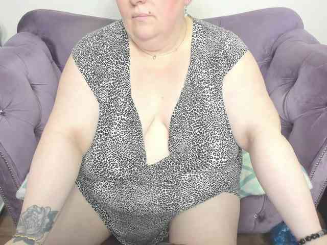 fashiona Live Webcam on BongaCams