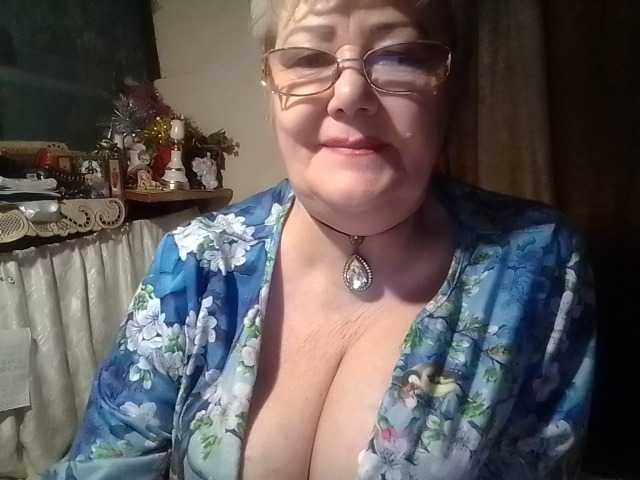 lelaniy live cam on BongaCams