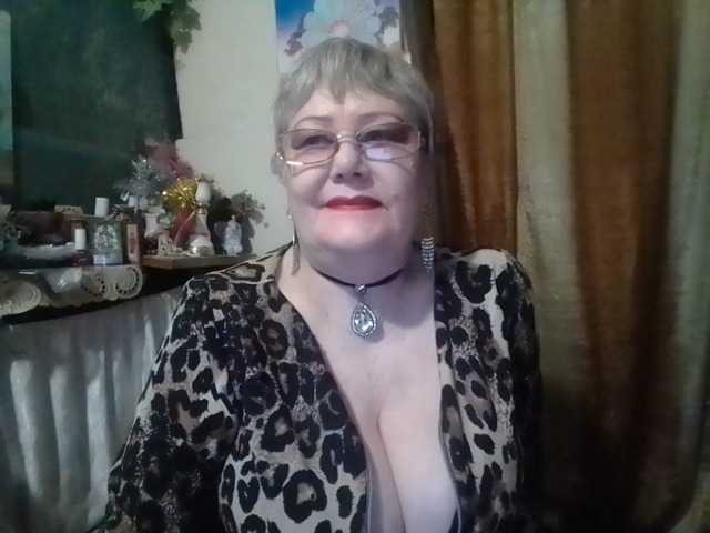 lelaniy live cam on BongaCams