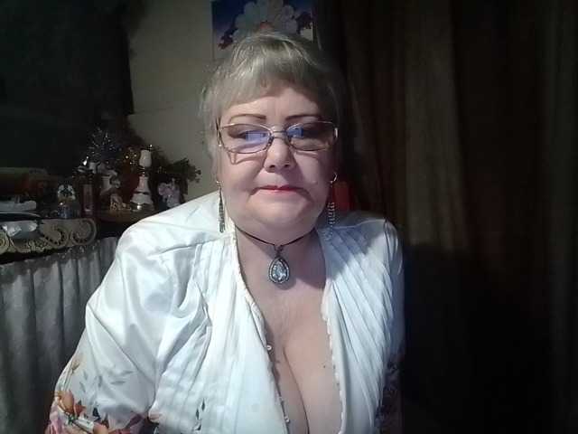 lelaniy live cam on BongaCams