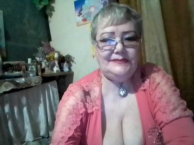 lelaniy live cam on BongaCams
