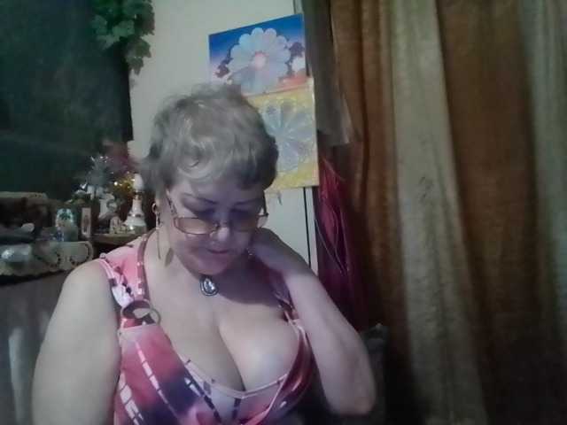 lelaniy live cam on BongaCams