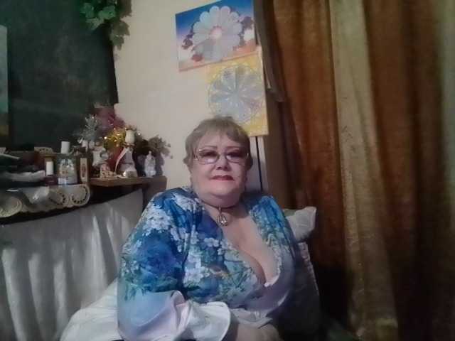 lelaniy live cam on BongaCams