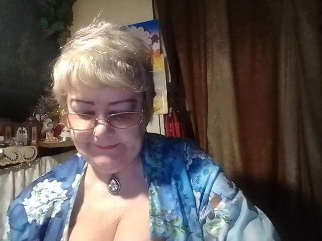 lelaniy live cam on BongaCams