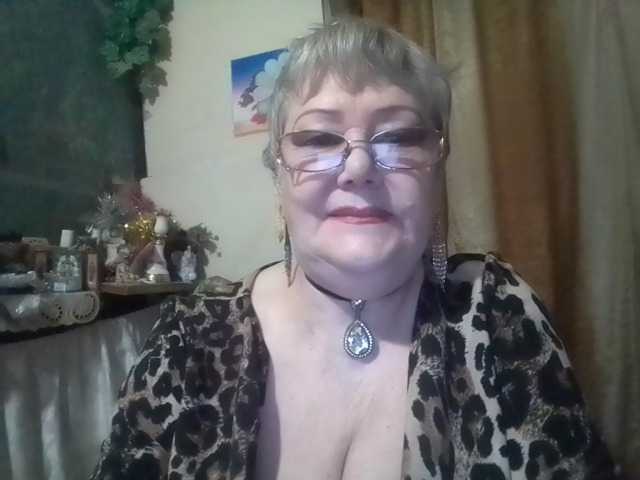 lelaniy live cam on BongaCams
