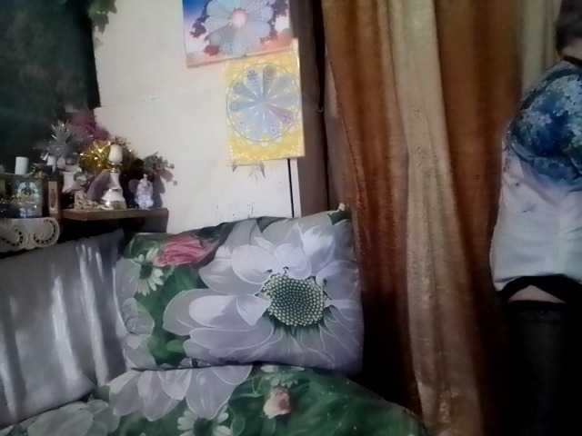 lelaniy live cam on BongaCams