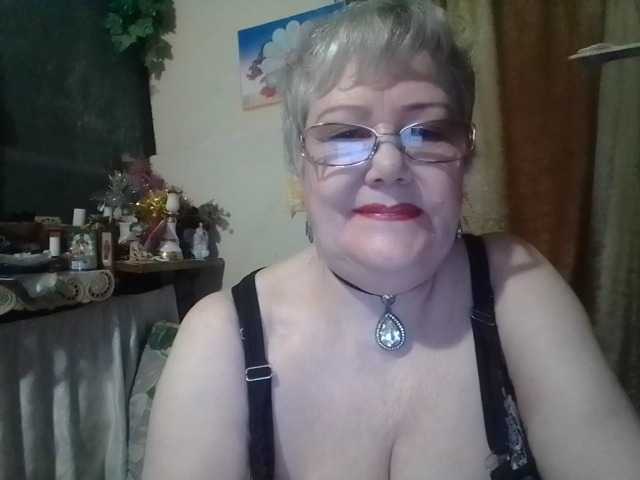 lelaniy live cam on BongaCams