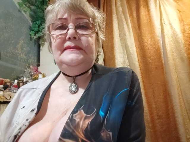 lelaniy live cam on BongaCams