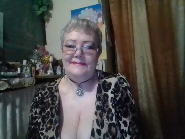 lelaniy live cam on BongaCams