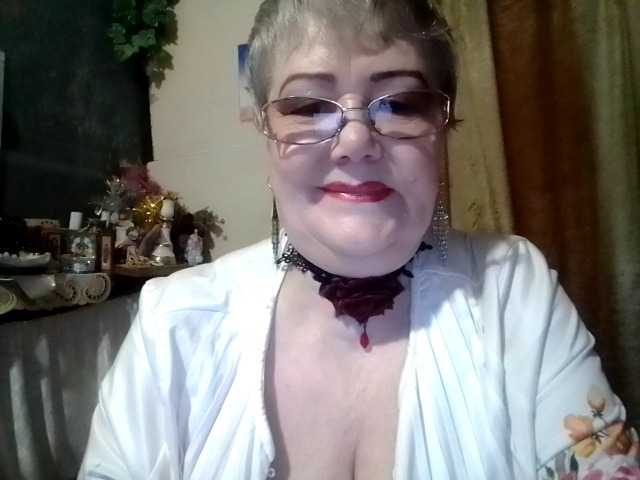 lelaniy live cam on BongaCams
