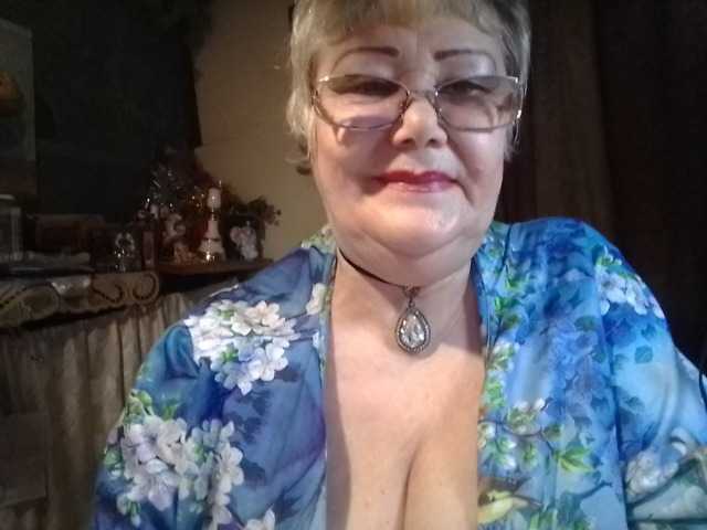 lelaniy live cam on BongaCams