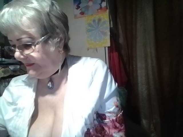 lelaniy live stream preview