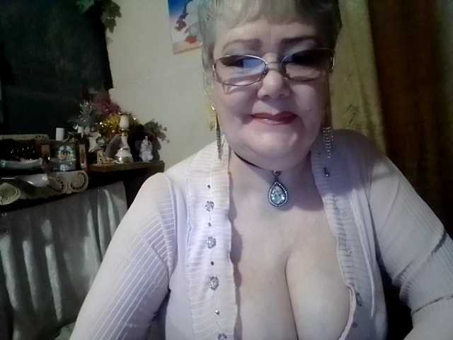 lelaniy live cam on BongaCams