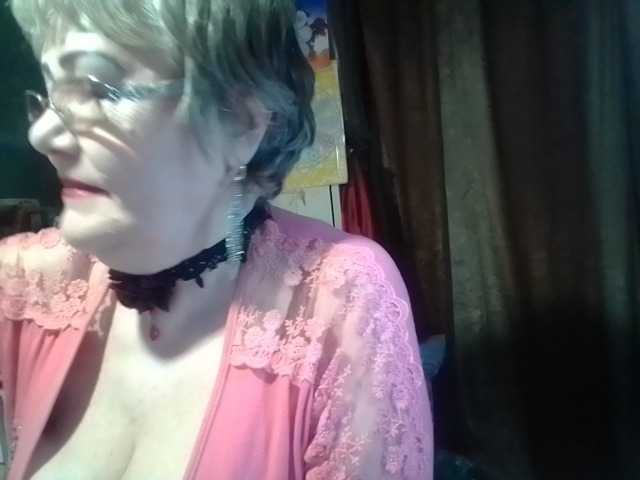 lelaniy live cam on BongaCams