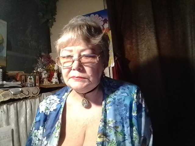 lelaniy live cam on BongaCams