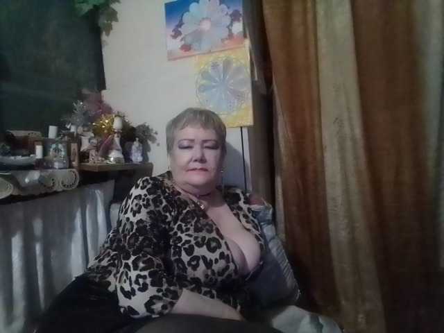 lelaniy live cam on BongaCams