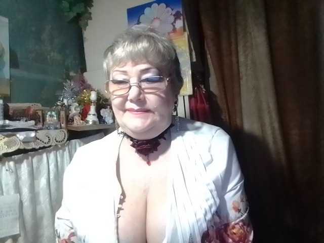 lelaniy live cam on BongaCams